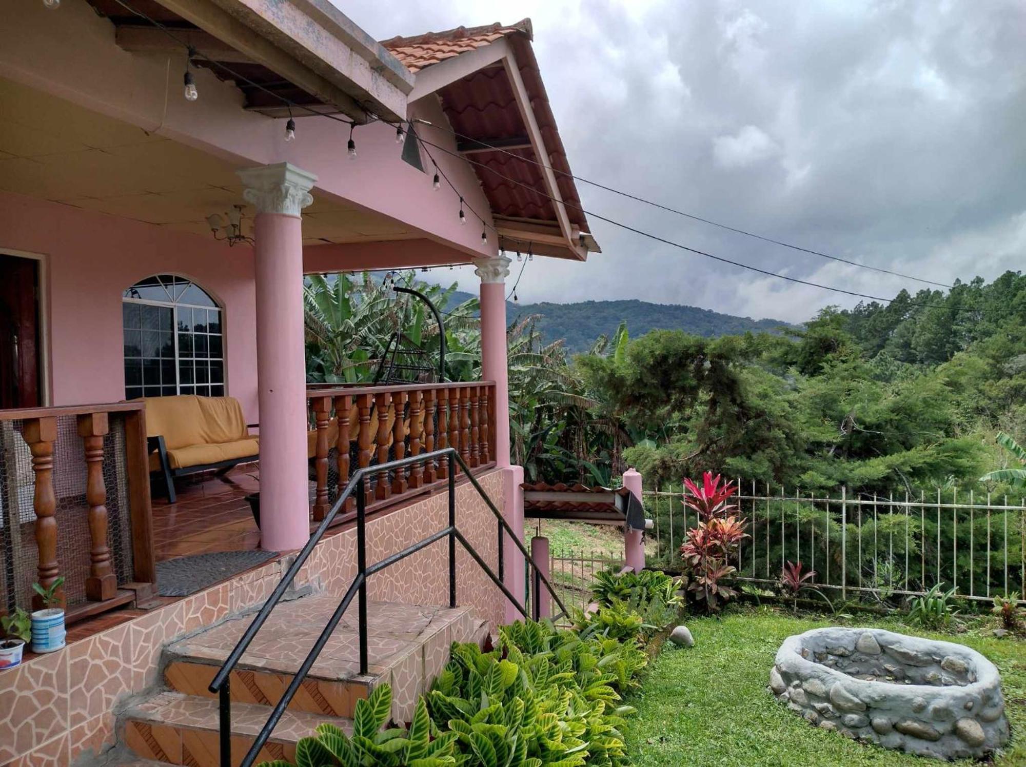 Agartha Mountain Retreat * Boquete
